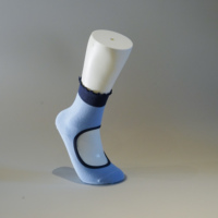 Chaussettes de Pilates Reformer pour femmes, antidérapantes, avec logo personnalisé, volants roses et crème, découpées, haute qualité, fabriquées par le fabricant Glacier