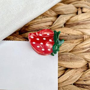 BLISSLIFE lindo diseño dulce acetato fruta en forma de fresa niños Mini pinza para el cabello pequeñas mujeres niñas accesorios para el cabello - Product Image 5