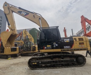 Faibles heures de travail Pelle d'occasion Cat 325CL Pelle sur chenilles Caterpillar 325Cl en stock - Product Image 6