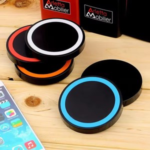 <span class=keywords><strong>Chargeur</strong></span> sans fil 12W à prix d'usine avec lumière LED pour <span class=keywords><strong>iPhone</strong></span> 15, <span class=keywords><strong>chargeur</strong></span> sans fil à <span class=keywords><strong>induction</strong></span> rapide pour téléphone portable Samsung - Product Image 6
