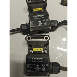 251141 Nuevo Interruptor de Seguridad Schmersal AZ-16-02ZVRK-M20 Sin Caja, 15A 500VAC - Product Image 4