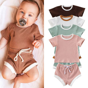 Ensemble T-shirt et short côtelé uni pour enfant, pyjama d'été pour tout-petit, vêtements pour bébé, vente en gros 2022 - Product Image 2