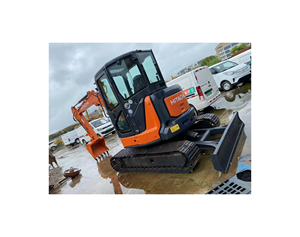 Miniexcavadora Hitachi ZX55usr usada, pintura Original, peso operativo de 1 tonelada, motor Hino, componentes de núcleo incluidos, venta en Shanghái - Product Image 1