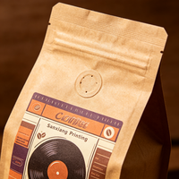 Sachet de café personnalisé imprimé en gravure, fond plat, huit soudures latérales, pochette verticale avec fermeture éclair pour 500g de grains de café