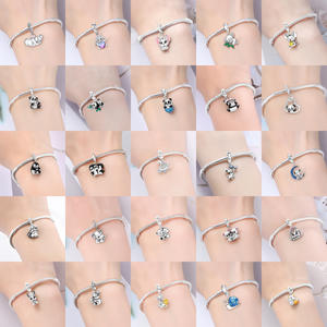 Bracelet en laiton avec pendentifs, motifs panda, éléphant et ours, adapté aux hommes et aux femmes, personnalisation tendance. - Product Image 3