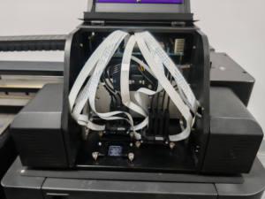 Imprimante UV à plat 6090 I3200printhead, imprimante jet d'encre grand format UV 6090, machine d'impression <span class=keywords><strong>pour</strong></span> <span class=keywords><strong>coque</strong></span> <span class=keywords><strong>de</strong></span> téléphone, etc. - Product Image 5