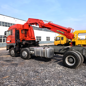 Harga pabrik <span class=keywords><strong>16</strong></span> <span class=keywords><strong>Ton</strong></span> Tonnage besar teleskopik Boom lipat Knuckle lengan truk dipasang derek untuk dijual - Product Image 1