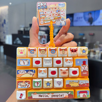 Porte-clés anti-stress clavier de simulation 26 touches, motif chat et dessin animé de pâtisserie, jouet à bouton-poussoir, breloque pour sac d'étudiant, cadeau, vente en gros, personnalisable