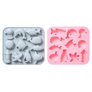 Moldes de Silicona Antiadherentes con Diseño de Animales Marinos, Reutilizables, de Grado Alimenticio, Lindos Moldes Magnéticos de Silicona para Chocolate, Dulces y Hielo - Product Image 1