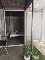Tiny House WooWild – Cabane moderne, étanche et écologique, alimentée à l'énergie solaire, en HDPE, pour atelier, entrepôt, parc ou cour.