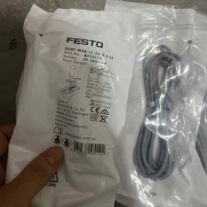 Interruptor de proximidad magneto-resistivo Fes-to SDBT-MSB-1L-PU-K-2-LE para ranura en T, PNP N/O de 3 hilos, 10-30 V CC, cable PUR de 2 m, IP67/IP68 - Product Image 5