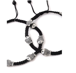 Cheville tendance avec breloque poisson pour femme, cordon noir réglable, bijou de pied pour les vacances à la plage et un look décontracté - Product Image 6