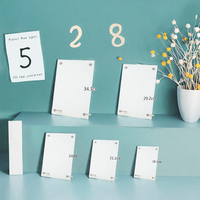 Cadre photo moderne assorti en acrylique transparent Funia pour affichage de certificats mural personnalisé HZ0015