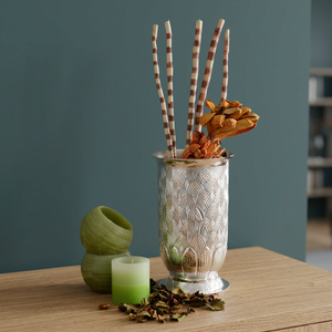 Vase de table moderne en laiton plaqué argent, fait main, pour mariage - Product Image 2
