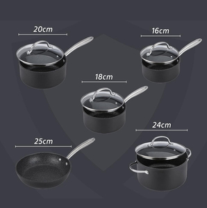 <span class=keywords><strong>Casserole</strong></span> enduite de <span class=keywords><strong>pierre</strong></span> de marbre antiadhésive en aluminium de haute qualité de luxe poêles et casseroles de cuisson forgées en granit batterie de cuisine 9 pièces - Product Image 2