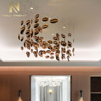 Nouveau produit de décoration intérieure hôtel Villa centre commercial escalier lampe de lustre LED personnalisée