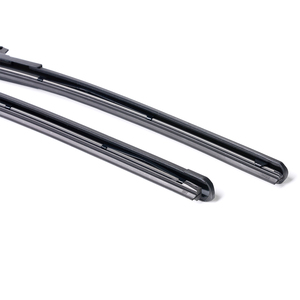 ใบปัดน้ำฝนแบบไร้โครง 19-in-1 สำหรับทุกฤดู ใช้ได้กับรถเบนซ์/โตโยต้า RAV4/แคมรี่/ฟอร์ด F-150/ฮอนด้า CR-V/เทสลา รุ่น Y/3 - Product Image 2