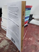 Haute qualité papier éducatif personnalisé couverture souple roman anglais livres de lecture pour adultes impression stock livre en gros