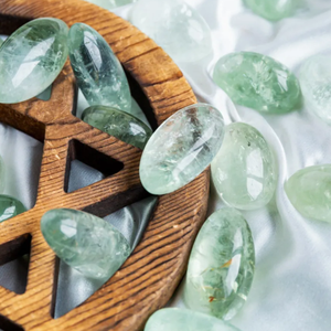 Pierre de poche en quartz prasiolite de haute qualité, pierre naturelle roulée pour la guérison, vente chaude de l'usine Yinglai, idéale pour un cadeau - Product Image 6