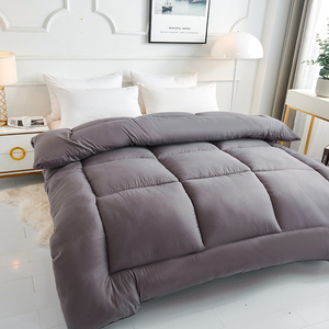 Couette matelassée douce personnalisée en microfibre hypoallergénique, vente en gros directe d'usine, literie d'hôtel - Product Image 3