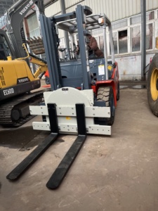 Chariot élévateur diesel d'occasion LGP Série G3 Heli 5 tonnes, chariot élévateur TCM 5 tonnes, chariot élévateur Heli 3 mât 4,5 m d'occasion à Shanghai, Chine - Product Image 2