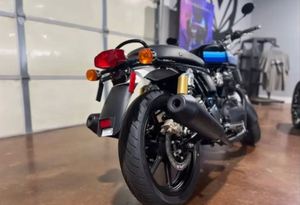 Pronta Consegna 2025 - ULTIME OFFERTE Moto Sportive <span class=keywords><strong>Royal</strong></span> Enfield - Moto <span class=keywords><strong>CONTINENTAL</strong></span> GT 650 in Vendita - Product Image 3