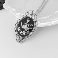 Bijoux de Colliers Médaillons de Verveine Vintage d'Accessoires de Films Européens et Américains, Bijou de Chandail de Katherine de Vampire Diaries