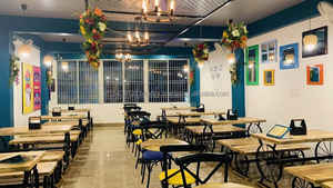 Chaise de salle à manger en bois recyclé de style industriel moderne multicolore pour l'atelier à la maison utilisation de l'appartement pour le centre commercial de meubles de bar à la maison - Product Image 3