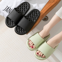 Deran OEM Pantoufles bon marché pour hommes, salle de bain, maison, nouvelles pantoufles en EVA, séchage rapide, antidérapantes, pantoufles de maison avec design en maille ouverte pour la douche