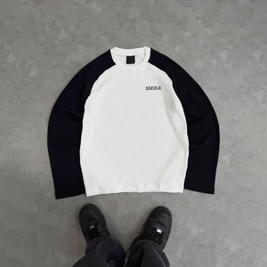 เสื้อยืดแขนยาวผ้าวาฟเฟิลคอตตอน 100% สำหรับผู้ชาย แบบตัดเย็บสำเร็จรูป ดีไซน์เรียบง่าย คุณภาพสูง ผ้าถักวาฟเฟิล - Product Image 1