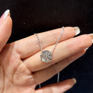 จี้เพชรทรงกลมเจียระไนแบบบริลเลียนท์ ขนาด 1 กะรัต 2 กะรัต 3 กะรัต 5 กะรัต เกรด DEF VVS VS ทอง 14K/18K <span class=keywords><strong>เพชร</strong></span> CVD HPHT ผลิตในห้องปฏิบัติการ พร้อมใบรับรอง IGI แบบกำหนดเอง - Product Image 6