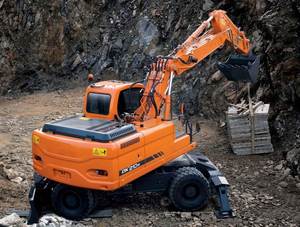 Excavadora de Ruedas Develon DX210W de 21 Toneladas, Excavadora Móvil de Alta Capacidad con Neumáticos de Caucho, Especialista en Infraestructura Vial - Product Image 1