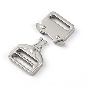 Hebilla de liberación lateral de aleación de zinc, 20mm, plateada, ajustable para bolsos, mochilas, riñoneras, accesorios de equipaje, duradera - Product Image 3