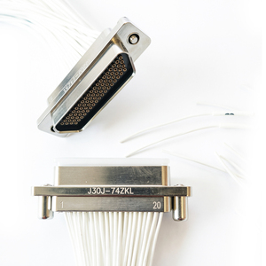 Conectores Eléctricos Macho Micro-D Serie J30J-74, Conector de Aviación de 74 Pines para Soldar, J30J-74TJNP5-J J30J-74ZKN - Product Image 4