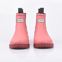 Botas de Lluvia Impermeables para Mujer en Combinación de Colores Rojo y Negro, Parte Superior de Goma y Forro Interior de Neopreno