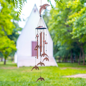 Écoutez la mélodie de l'océan Des carillons éoliens en métal exquis apportent tranquillité et élégance à votre jardin - Product Image 1