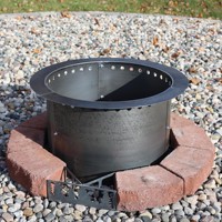 Insert de foyer sans fumée en acier Corten robuste OEM, anneau de doublure de foyer en acier patinable, multi-pièces à assembler par boulons avec ventilation
