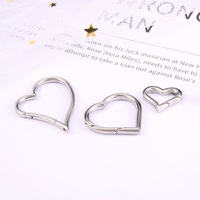 Vente en gros d'accessoires de bijoux minimalistes en acier inoxydable, fermoir en forme de cœur pour la fabrication de bijoux DIY, bracelets, colliers