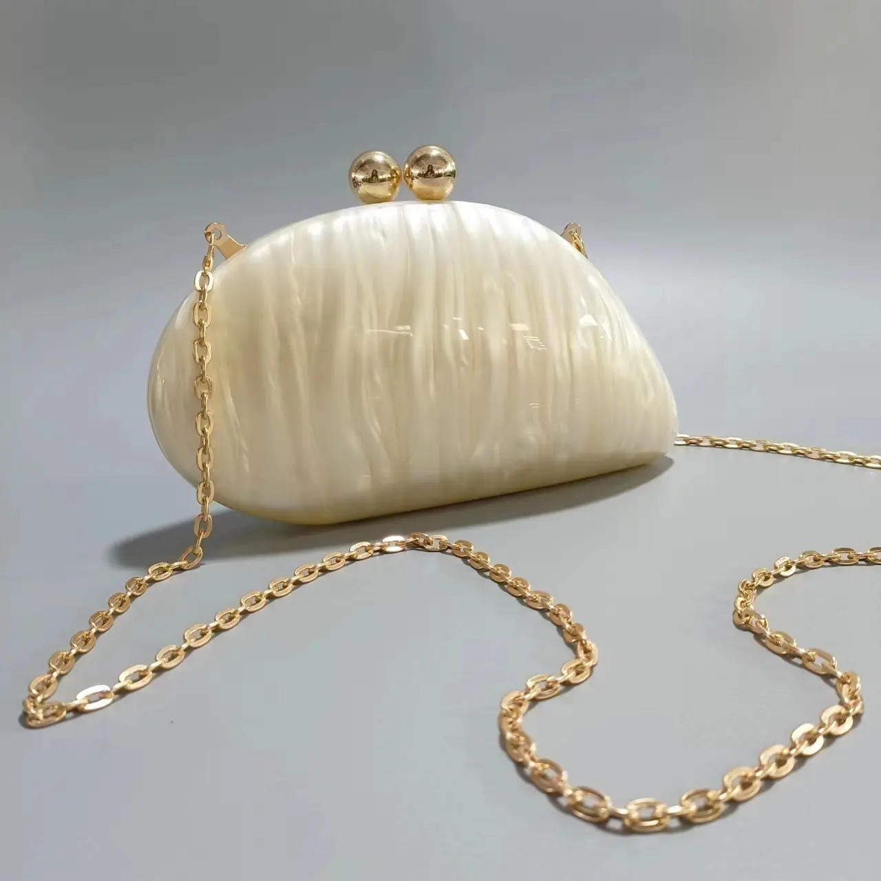 Acrylique coquille forme pochette femmes concepteur soirée mignon perle oeuf sac à main sac à main en gros