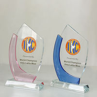 Trophée en cristal bleu et rose en gros, logo personnalisé, trophée en verre cristal, plaque pour souvenir d'entreprise