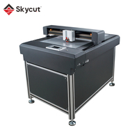 Plotter de corte de cama plana con alimentación continua automática SKYCUT Serie F, Plotter de corte de cama plana Signmaster con servocontrolador