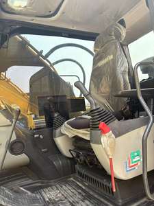 Excavatrice sur chenilles d'occasion Komatsu PC210 de 21 tonnes, modèle 2022, haute performance, moteur robuste, importée directement du Japon, garantie après-vente 1 an - Product Image 6