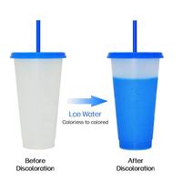 Gobelets en vrac de café glacé de fête à bas prix en plastique PP réutilisable de 24oz avec couvercles mousquetons de couleur personnalisés et pailles