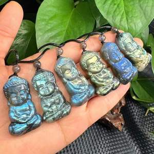 Kalung kristal alami 4cm, hadiah liontin Buddha bayi Labradorite kilat kuat batu penyembuhan - Product Image 4