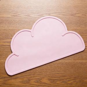 แผ่นรองจานซิลิโคนรูปทรงเมฆ ปลอดสาร BPA เกรดอาหาร ไม่ลื่น กันน้ำ สำหรับเด็กทารก เด็กวัยหัดเดิน เด็กโต ใช้กับโต๊ะอาหาร เก้าอี้สูง - Product Image 3