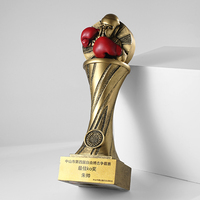 Usine Personnaliser Sports Trophy Cup Awards Résine Wholesales Trophy Awards Plaques pour le sport