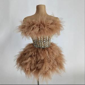 Abito da Spettacolo per San Valentino con Gonna in Tulle e Diamanti per Cantanti e Ballerine - Product Image 2