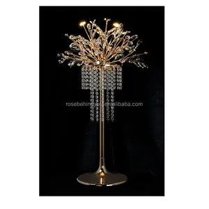 Hot sale luxury gold princess wedding decoration large crystal centerpiece flower stands centerpiece without flower