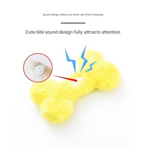 Eco-friendly simpatico cartone animato cane e gatto Pet peluche con caratteristica cigolante osso moderno che accompagna i giocattoli da masticare per uso quotidiano - Product Image 3
