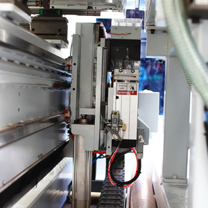 Machine <span class=keywords><strong>de</strong></span> perçage horizontale à 6 côtés KINGISO en aluminium CNC pour le bois - Product Image 6